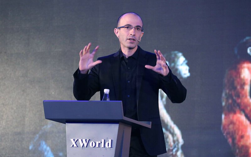 Israeli historian and writer Yuval Noah Harari gives a lecture on artificial intelligence during the X World Future Evolution on July 6, 2017 in Beijing, China.